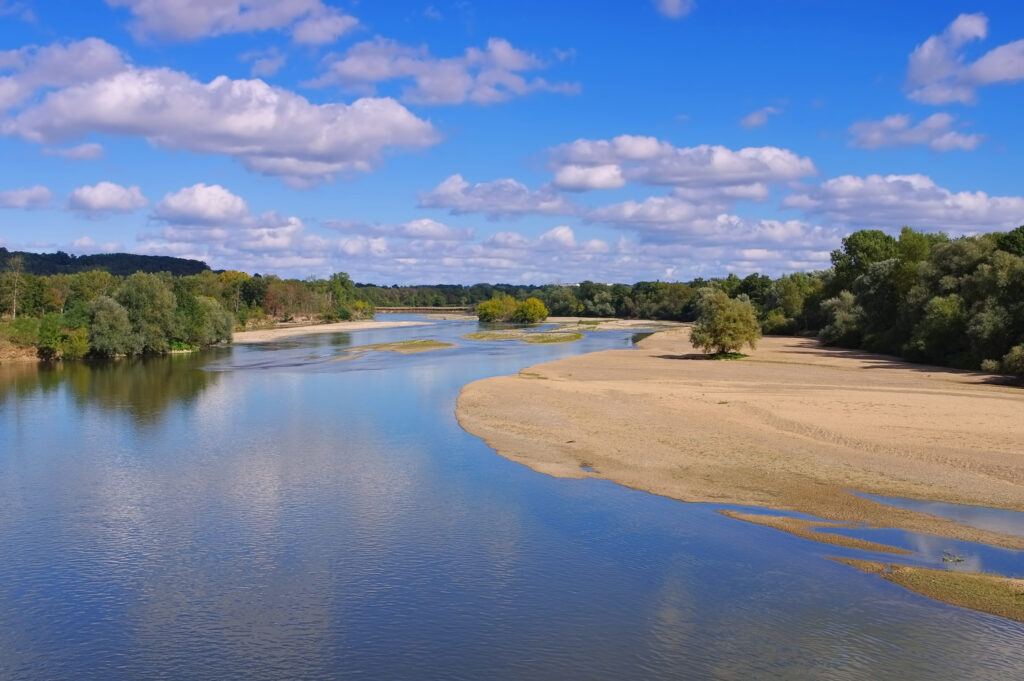 Loire Fluss - Packrafter gehen auf ein Abenteuer