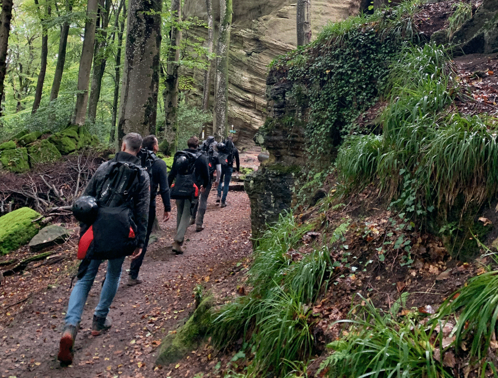 Outdoor teamcoaching en leiderschapsontwikkeling in de natuur